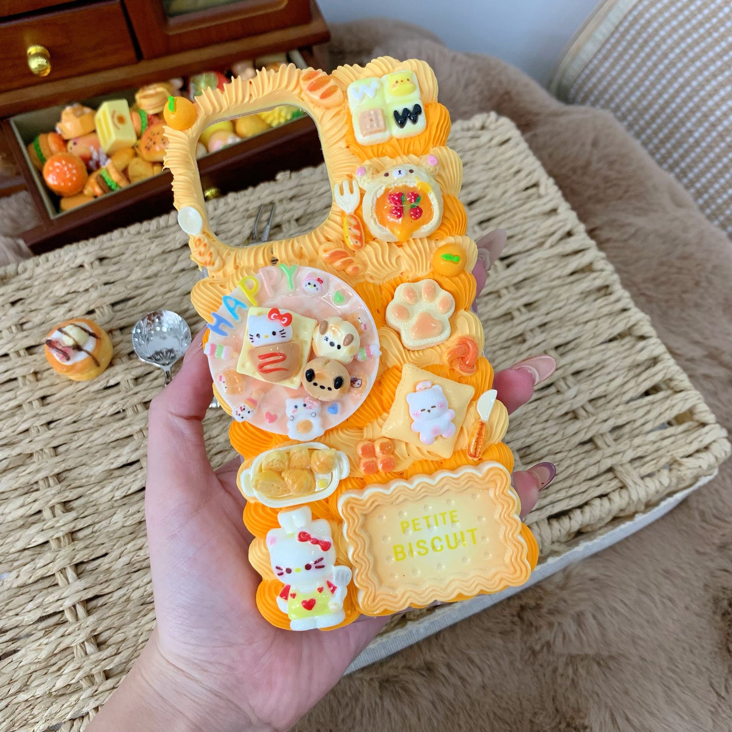 【Cozy Cookie】Phone Case Cream Glue Figurine Decoden DIY Compatible with all phone models