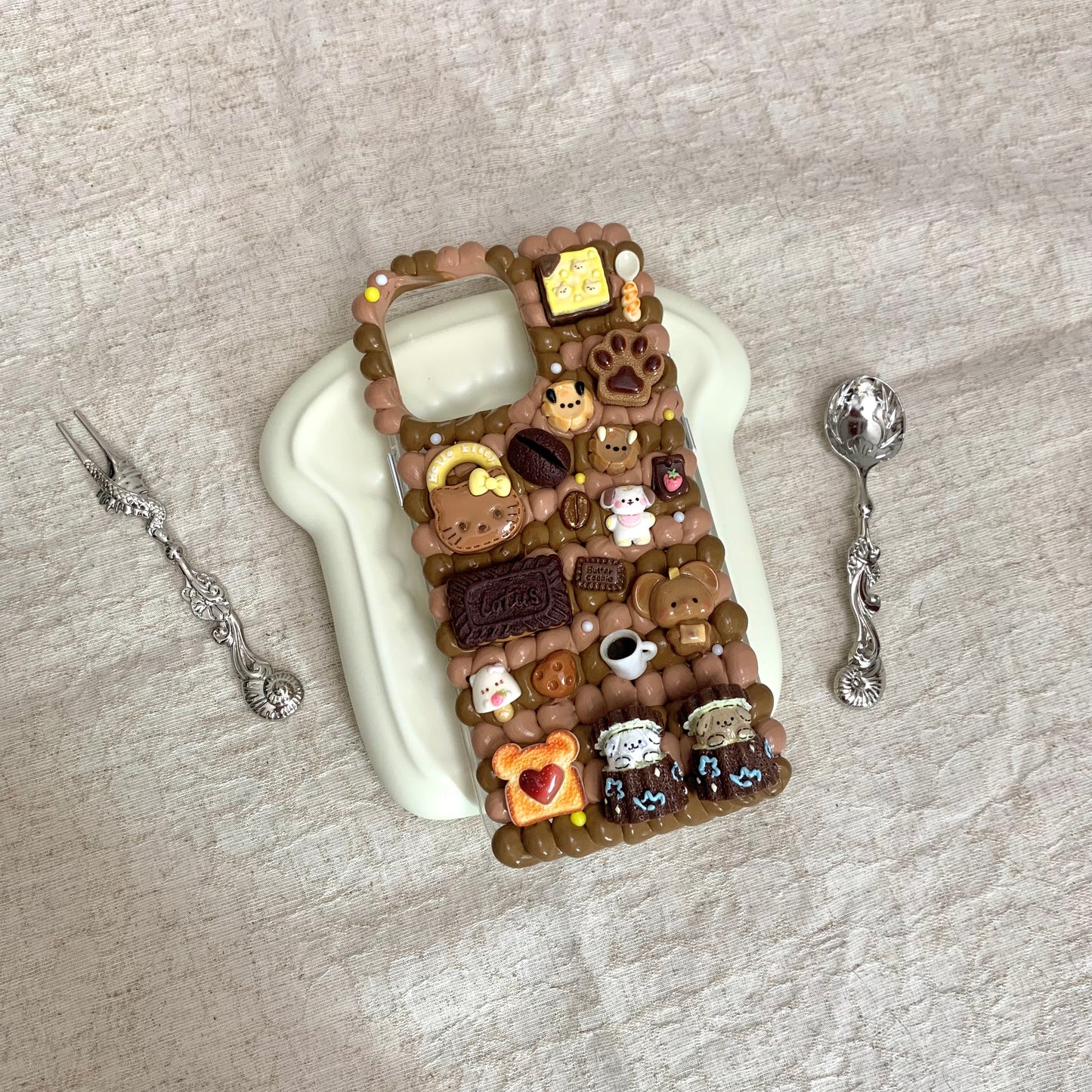 【Chocolate Kitty】Phone Case Cream Glue Figurine Decoden DIY Compatible with all phone models