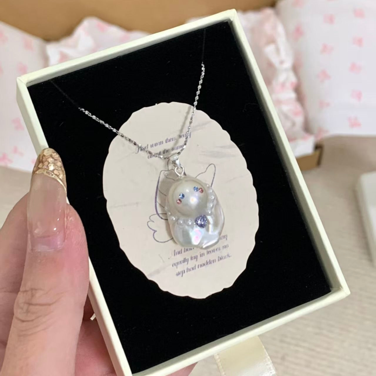 【Pearlish】Little Ghost with Pearls · Handcrafted Jewelry Featuring Pure Natural Freshwater Baroque Pearls, Set in S925 Sterling Silver. A Niche Handmade Artistic Collectible, an Excellent Gift Choice.