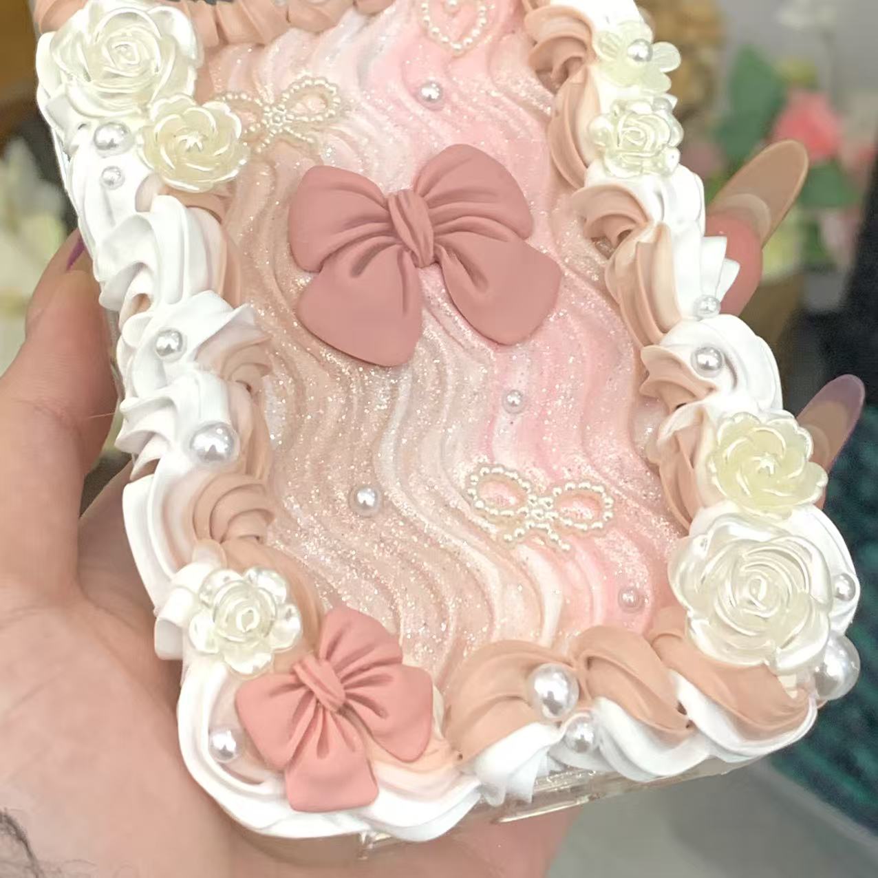 【Pink Baroque Bow】Phone Case Cream Glue Figurine Decoden DIY Compatible with all phone models