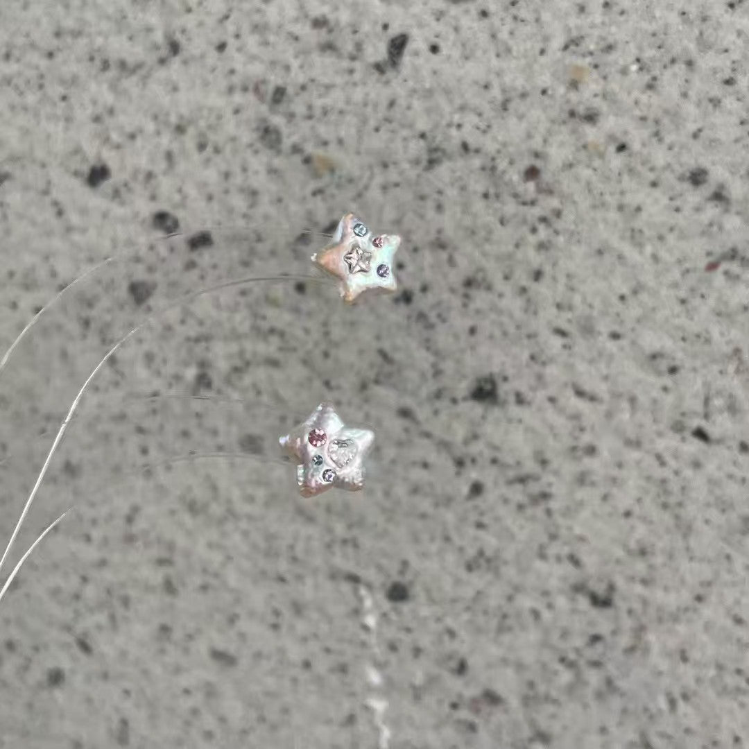 【Pearlish】Glittering Star Stud Earrings