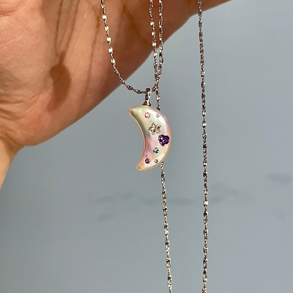 【Pearlish】Glimmering Moon · Handcrafted Jewelry Featuring Pure Natural Freshwater Pearls, Set in S925 Sterling Silver. A Niche Handmade Artistic Collectible, an Excellent Gift Choice.